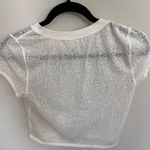 Lululemon crop top size 2